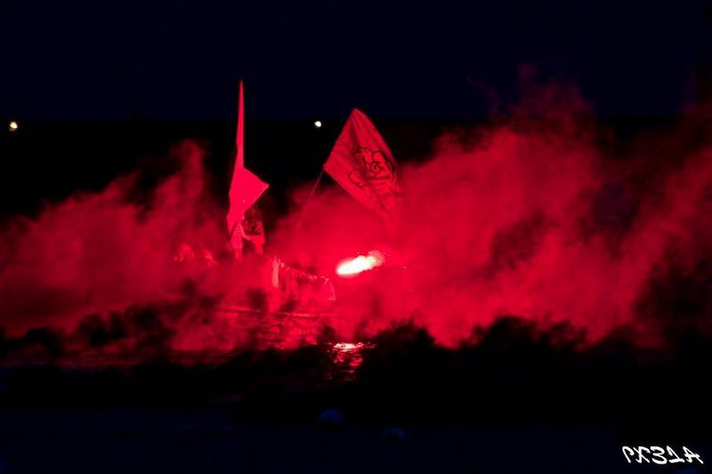 AS4-01.jpg