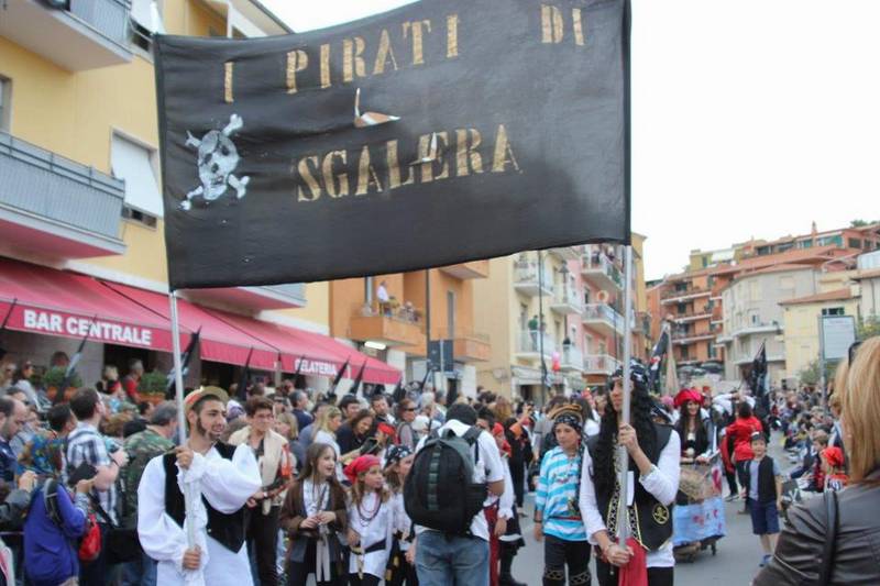 ad073.jpg